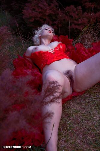 221394298130950156939008754663126249722 thumbnail