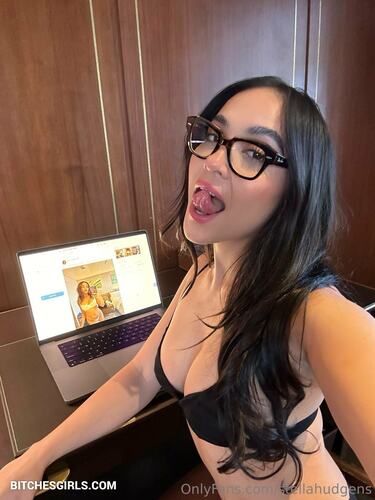 49562346934400738447768516759544490293 thumbnail