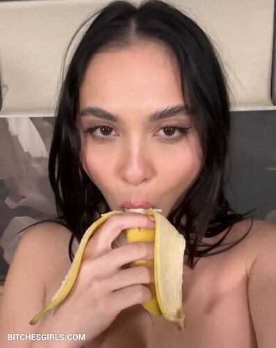 68885973649865635731028570852734641572 thumbnail