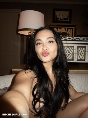 247692881639782975494592524288933372315 thumbnail