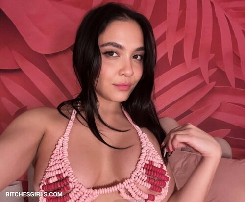 305675888951941487445456749763632479595 thumbnail