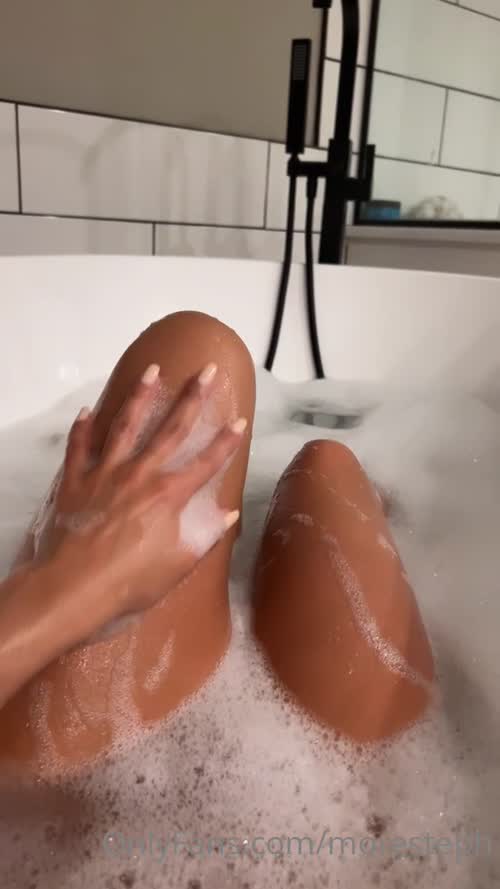 6f40320f852b2b23bd3af4306b0623307f95208e805dd8a5e6634bd57c2cc594 thumbnail