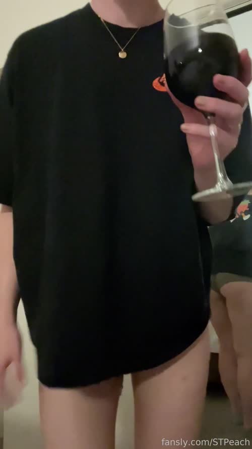 257108644908902450175388323462418315669 thumbnail