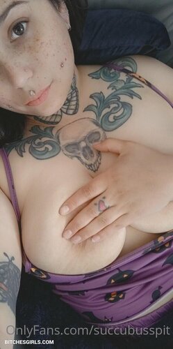 49882393044757211486693682649710274260 thumbnail