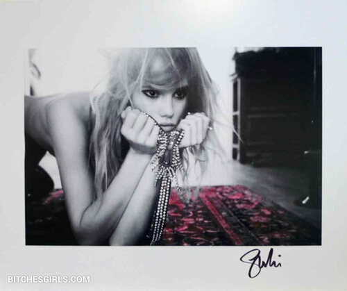 9020533391831646941630422210779350733 thumbnail