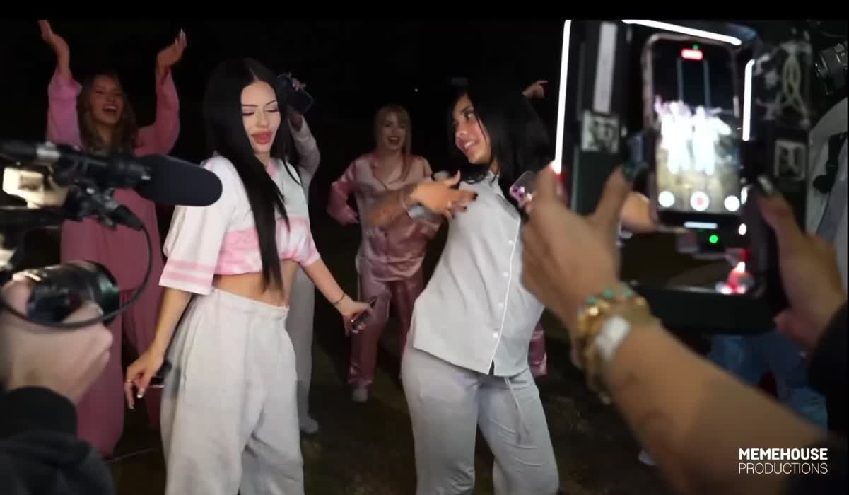 68b23ed6267290409347b80171e57483353f6edc292509ca639c0ec1e344b8ba thumbnail