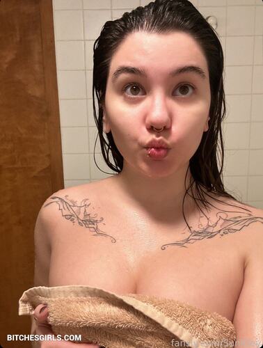 262265341224443219566752687332085807025 thumbnail