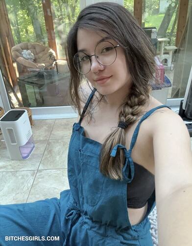 235663214863308110794228651420849672205 thumbnail