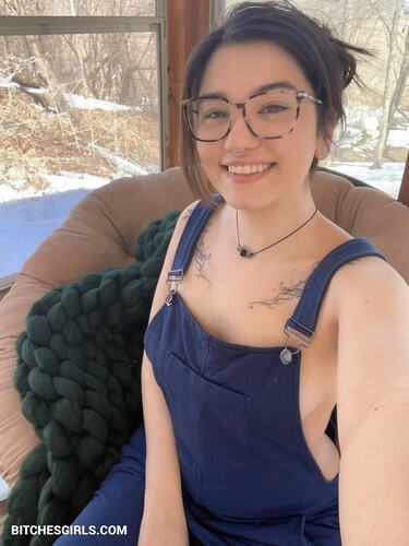 46953172052828317078146286074878936651 thumbnail