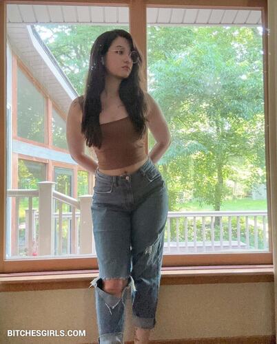 932219443970817652640335303661618092 thumbnail