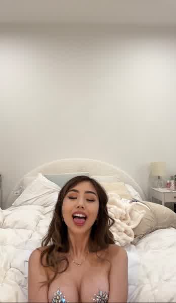 33d71006e76f41b685577cdbb65eda1b9f194f4b9ee9def9cf14255451b0fd9b thumbnail