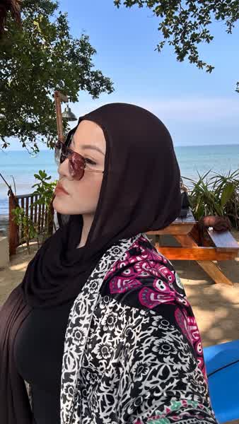 3ff36331274bba4ceea283fd468ce250b4059d54e0720373c6d79c16ea0bae43 thumbnail