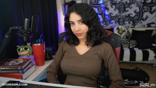 331601937922128874659894363133882972269 thumbnail