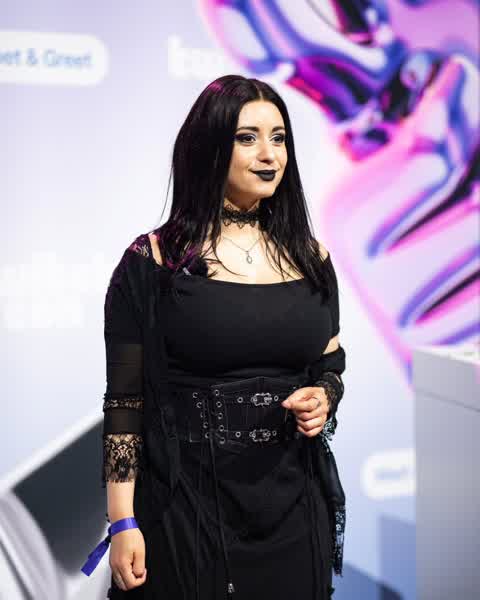 0c70c1b83d659d537edb30281ddaa3e93374ac0cd0b0e6957561f1c41f5d118e thumbnail