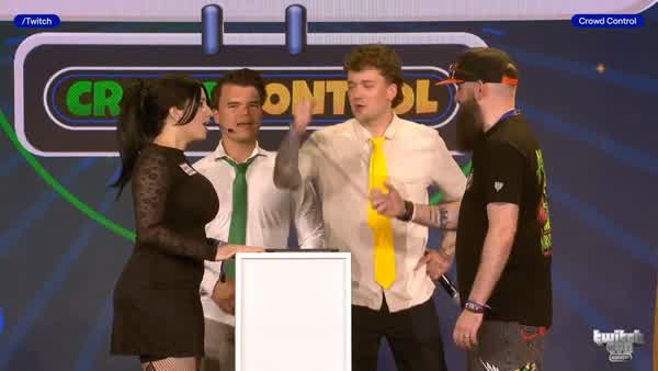 5df39dd22a75283836981e184e3fbf043d1d606dee3c280a2fd372d096e14c46 thumbnail