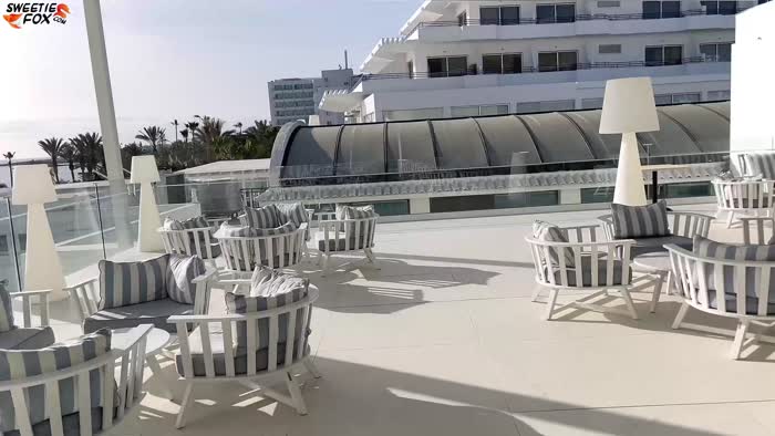 965fe6dc06ef6acb59b8569e961990878864cbfe3dee27c13d0831acc2a389b3 thumbnail