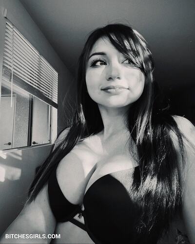 328944969671966758722049190841958739825 thumbnail