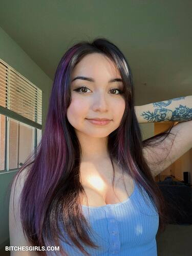 73270128804817392864860556846317850957 thumbnail