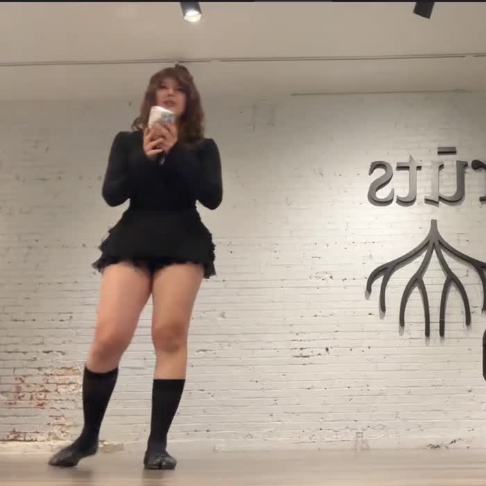 645b8d03b74af45929fa820bc682fb832e11d5f2638a2c117e0403c9f3d0f17b thumbnail