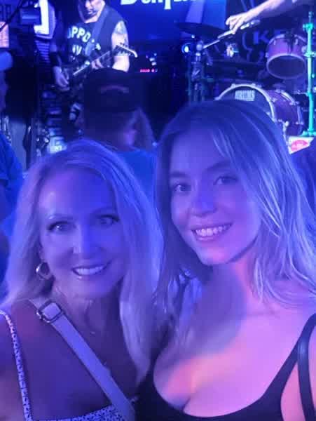 b3532151e673dddce2f18cf78236c36b8c071e1fcc3cfbd29fd25c18ad8f98fd thumbnail