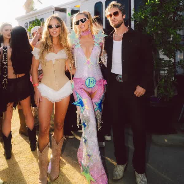 7f0e6f451bb19d9a7a460ad6db95a289fcf9cd1978bcf47b4f09b9c865c316c4 thumbnail