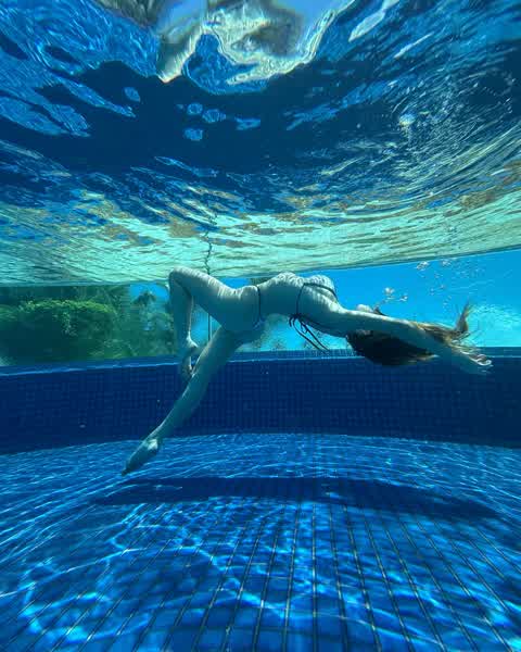 8cf3963877229e67605054e7921acb14c6432fa2f38f6de173197a57903c7018 thumbnail