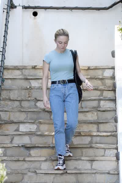 0952301e59c49315cb471bac745eb51f2745855d009c22dd59b16a329d441894 thumbnail