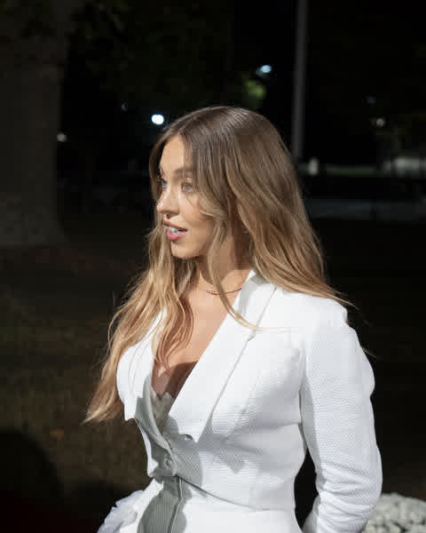 0c688f82a59297dce04034fad84e9ef5cb54177239e29fe0d72c5d0548189ad9 thumbnail