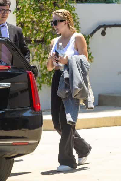 7bcc63f9543d5168bf8fa4f0bb4ca0ab2a4a7d99b067d1cc1e48636e2c61ed45 thumbnail