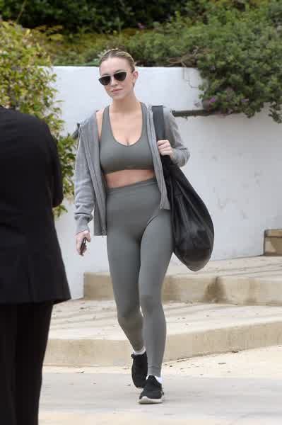 8eb3306f4040fea6b5ed41d3d423ccaa7198e78963d8fd3a66ab3a8934c6ccb4 thumbnail