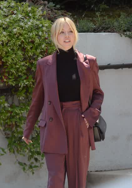 e32f41ee191ffb323a4ce49dbe3306694bd12d19e792fc0399a89c80cee815b7 thumbnail