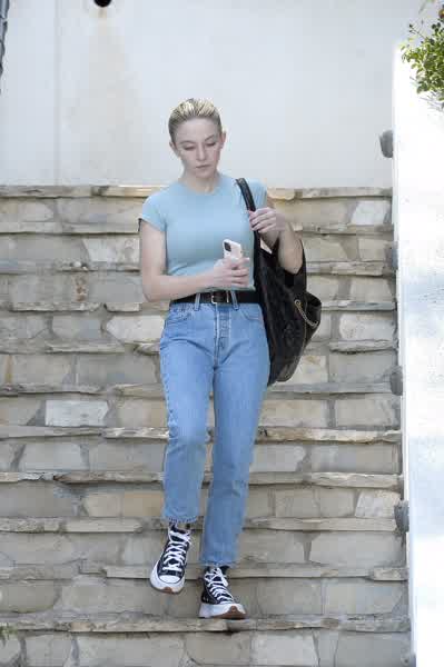 f43bcaeb22c111cb3abd28deb1a79080aef36ca982d9939014f9d0d70fcd8854 thumbnail