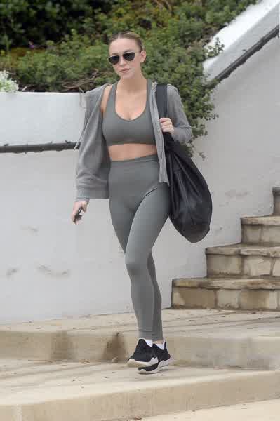 ffb2a9eaf92421f285b7a5b88eb6ecd4b6af2d786ecfd191466b0d62244cabac thumbnail