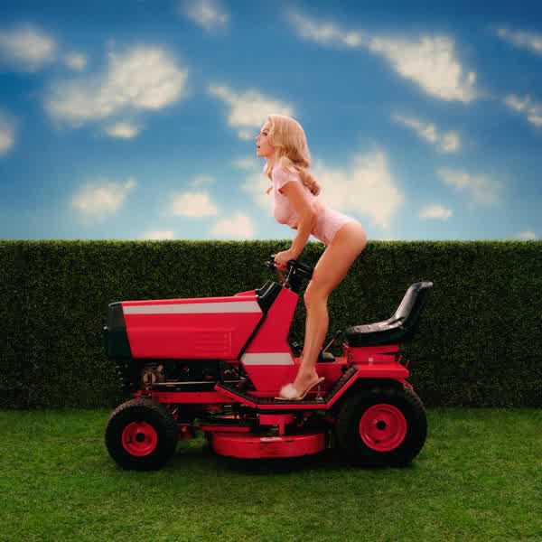 22a0309253e2cf26e3ab44810cbe91c187abb0818fdcd82e6f22826920548c9b thumbnail