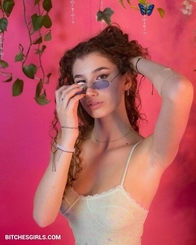 118562244242850536146939102794039212747 thumbnail