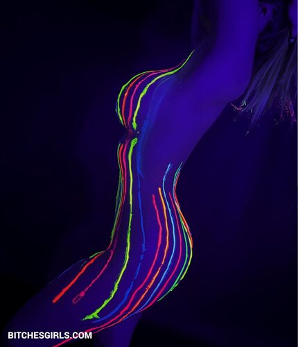 262942214511289042320165008725346989266 thumbnail