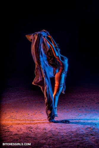 39428626991193499870275342348425789994 thumbnail