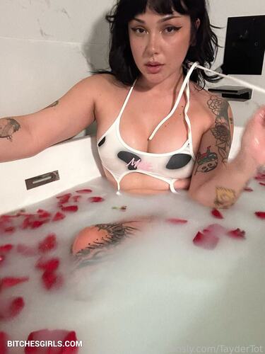 147076265497522317602018869411801793906 thumbnail