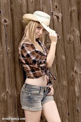 Taylor Ann Nude Tiktok - Tracy Nsfw Photos