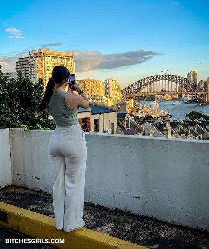 326858771079211250776251806389967278718 thumbnail