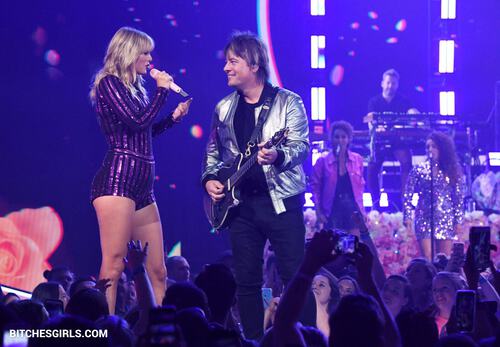 231139551936209584892454465924085620011 thumbnail