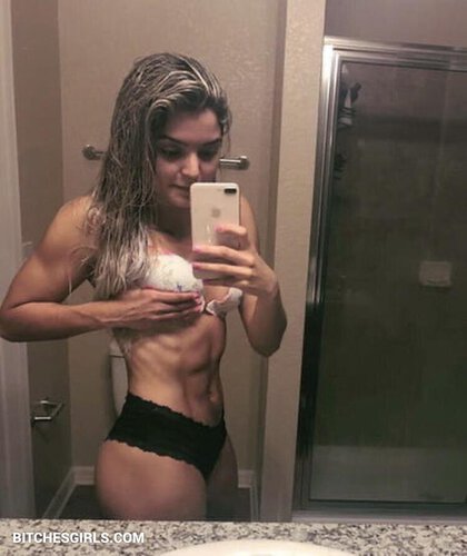 52233766352393802657442118043250852215 thumbnail