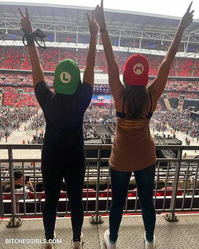 122485194487447807219132121684383235785 thumbnail