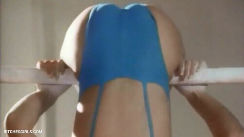 22761548828620846080376936984784989579 thumbnail