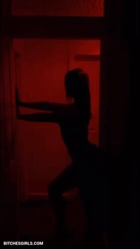 268343017426494103790066744827539808061 thumbnail