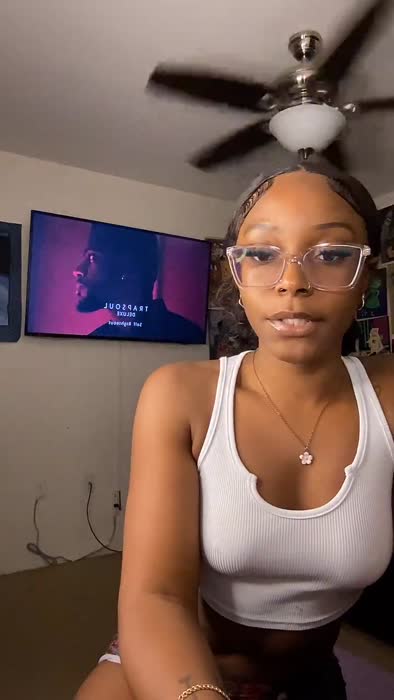 5a92c1dba2eeb589ad347e8f5ad28b56dda6bbb948bec8d79bf6597c17eed8fc thumbnail