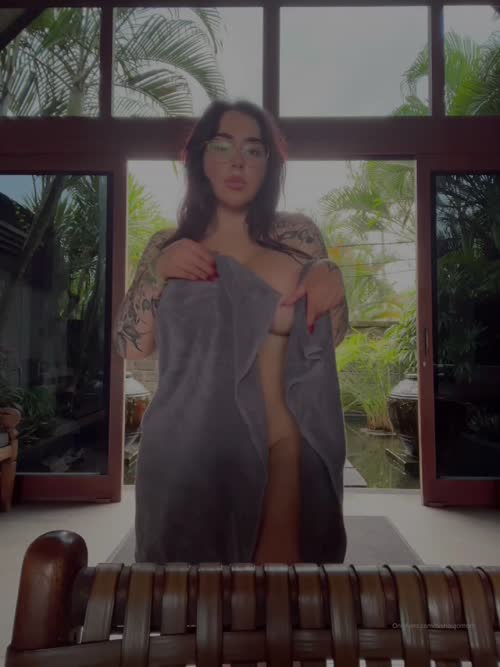 200855146941779464767933388641263690881 thumbnail