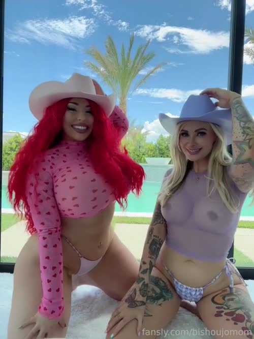 Bishoujo Mom Cosplay Nudes - Juliette Michele Nsfw Photos Cosplay