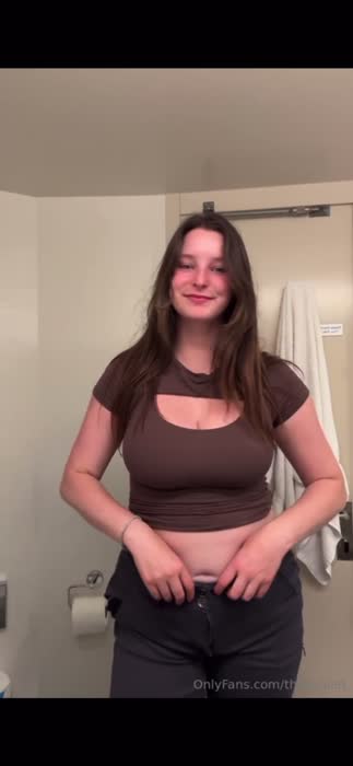 4c903eef76629f42d47c99e7485a09ddf3f3ac0a7fb1d33d457590bdaeb37280 thumbnail