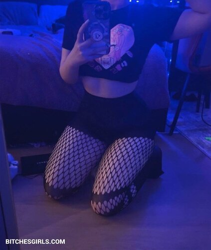 52211347033948465615393764348977749938 thumbnail